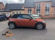 Mini One Convertible [2011]