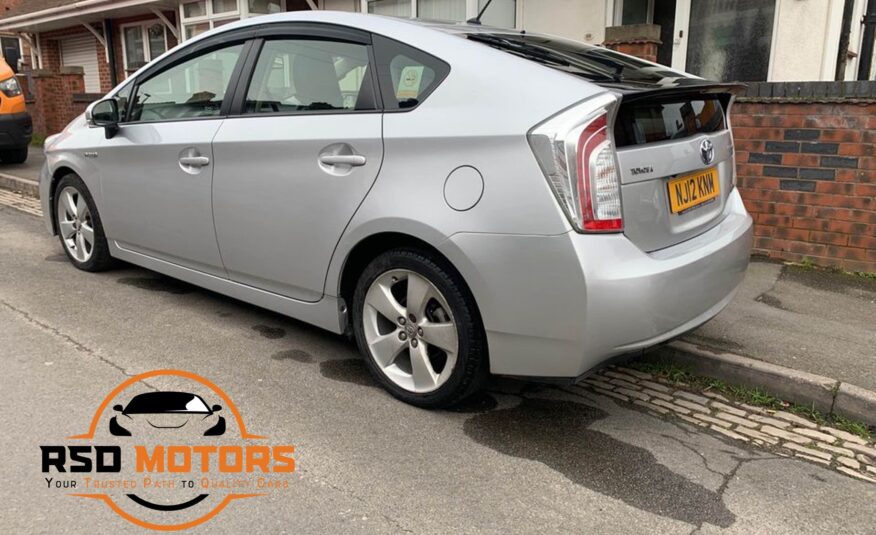 Toyota Prius (T-Spirit) VVT-I CVT [2012] (UK Model)