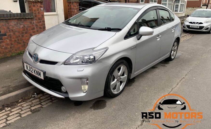 Toyota Prius (T-Spirit) VVT-I CVT [2012] (UK Model)