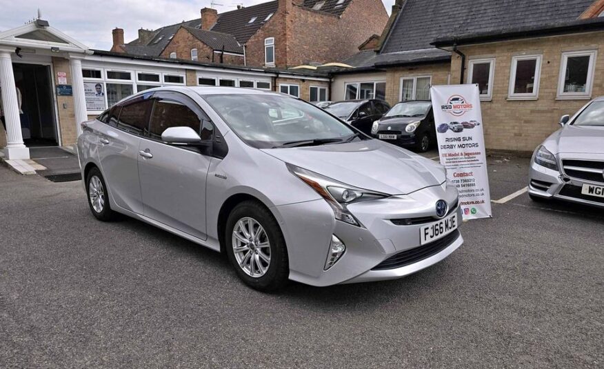 Toyota Prius T-Spirit VVT-I CVT (2017) [Japanese Import] {New Arrival}