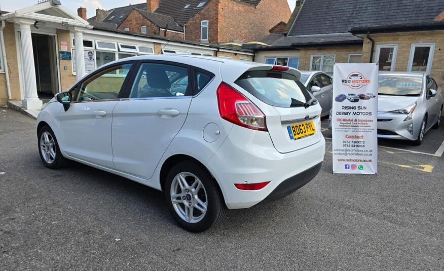 Ford Fiesta 1.0T EcoBoost Zetec Euro 5 (s/s) 5dr (2013)