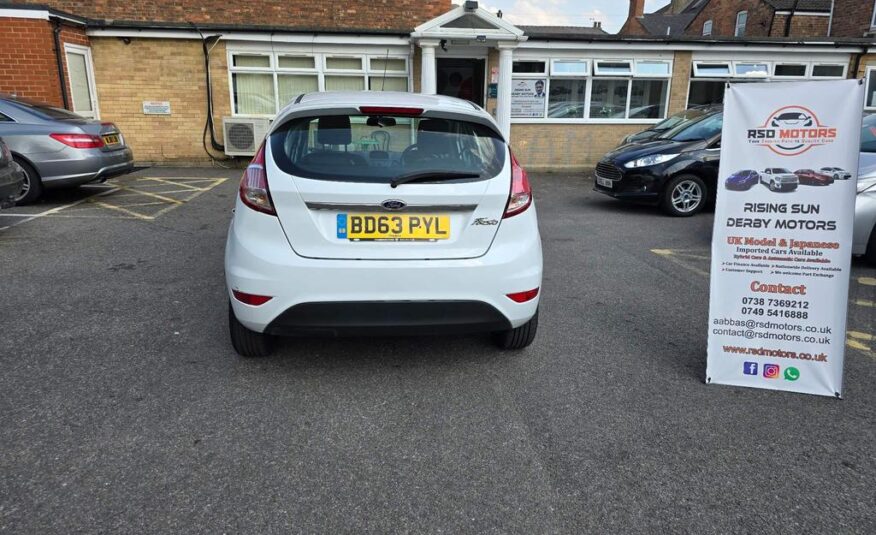 Ford Fiesta 1.0T EcoBoost Zetec Euro 5 (s/s) 5dr (2013)