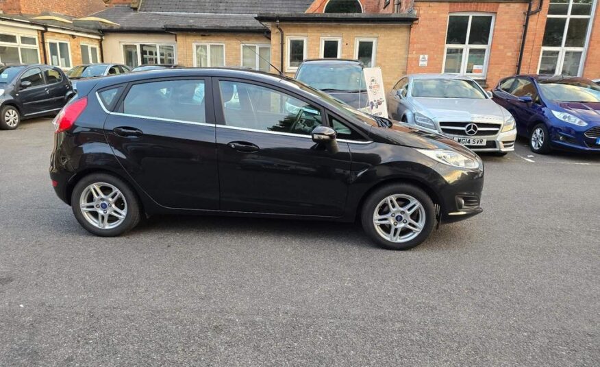 Ford Fiesta 1.25 Zetec Euro 5 5dr (2013)