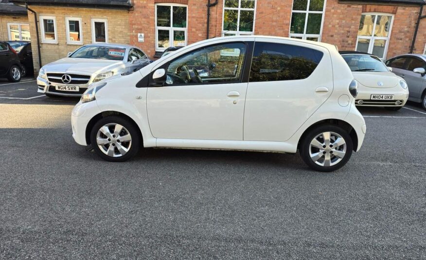 Toyota AYGO 1.0 VVT-i Fire Euro 5 5dr (2012)