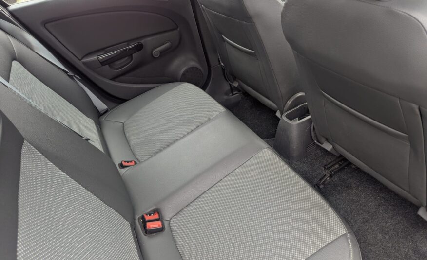 AUTOMATIC VAUXHALL CORSA 1.4 16V SE HATCHBACK