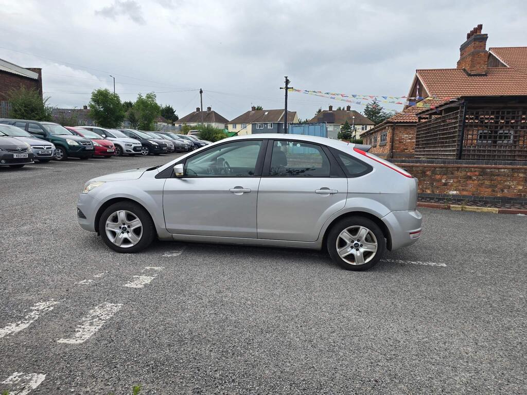 Ford Focus 1.6 Style Hatchback 5dr Petrol Manual
