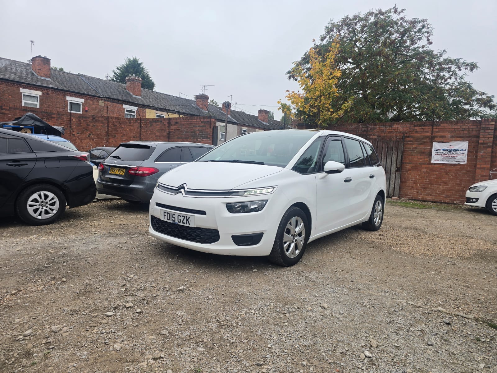 Citroen C4 Grand Picasso E-Hdi 2015  (Automatic/7 Seater)