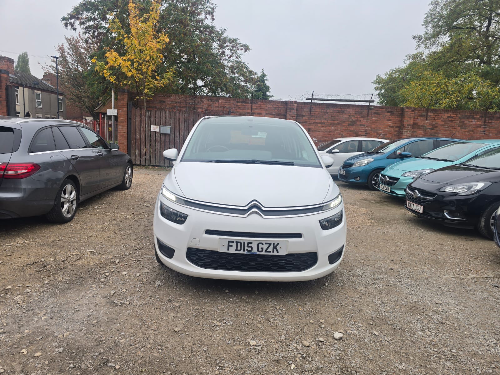 Citroen C4 Grand Picasso E-Hdi 2015  (Automatic/7 Seater)