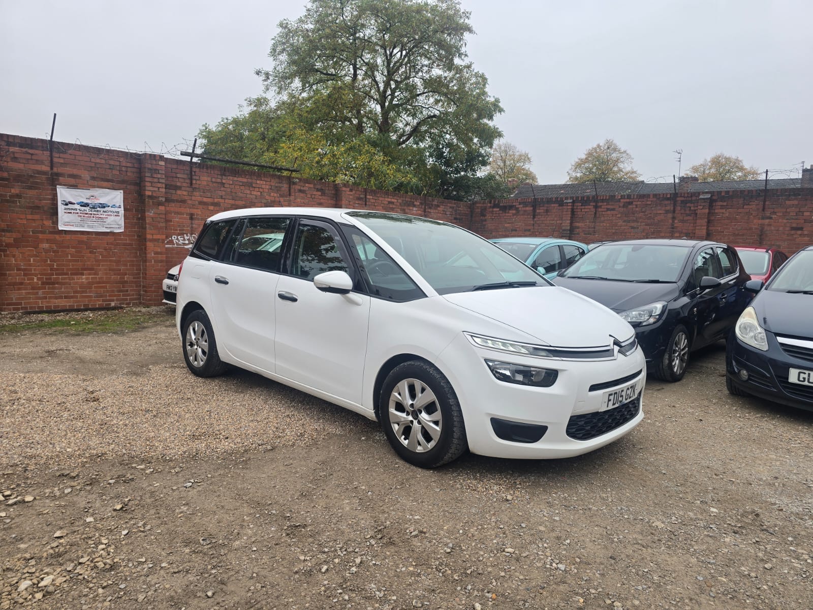 Citroen C4 Grand Picasso E-Hdi 2015  (Automatic/7 Seater)