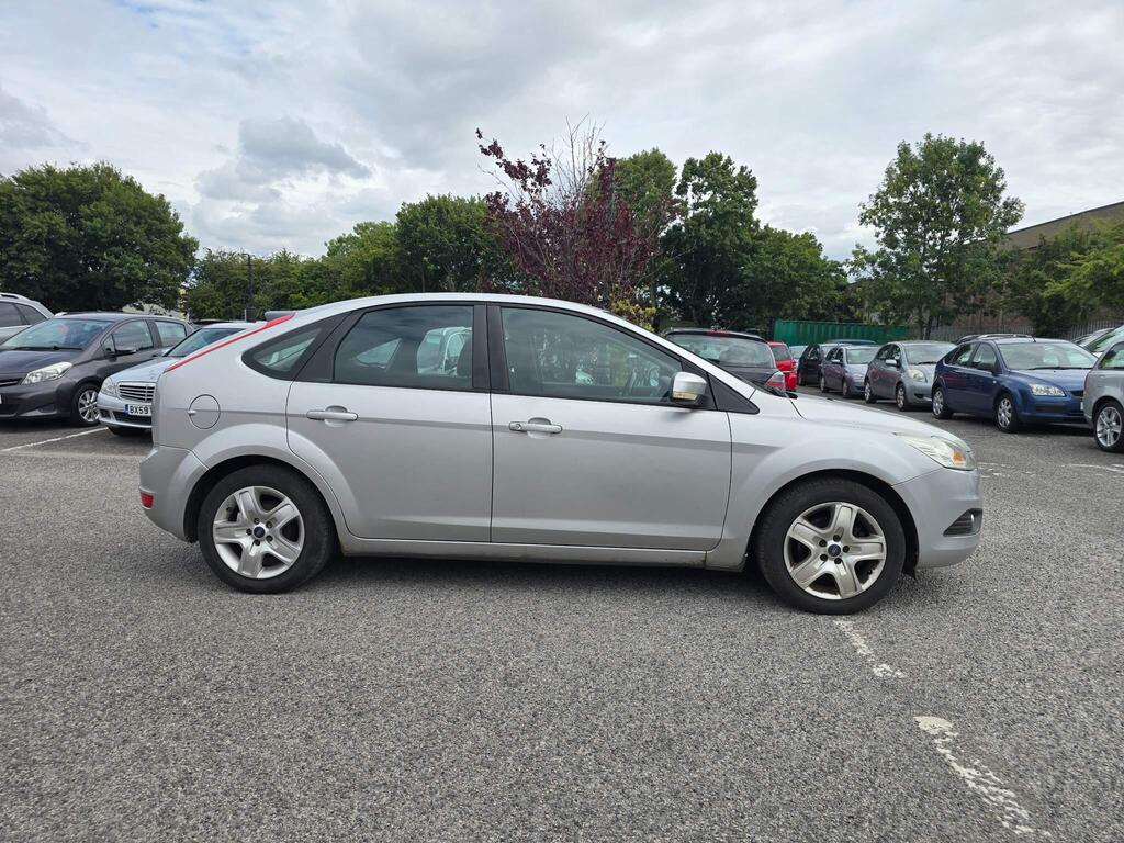 Ford Focus 1.6 Style Hatchback 5dr Petrol Manual