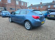 Automatic Vauxhall Astra Tech Line Auto 1.6 2014