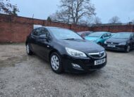 Automatic Vauxhall Astra 1.6 2010 16v Exclusiv Hatchback 5dr Petrol Auto Euro 5 (115 ps)