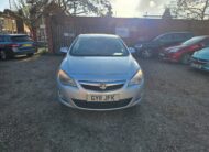 Automatic Vauxhall Astra 1.6 2011 16v Exclusiv Hatchback 5dr Petrol Auto Euro 5 (115 ps)